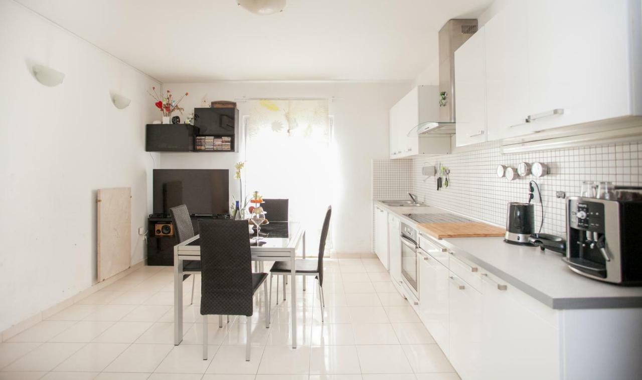 Apartment Nina , Bacvice Beach Split Exterior foto