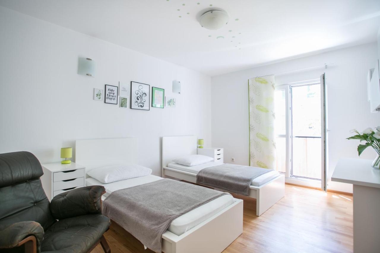 Apartment Nina , Bacvice Beach Split Exterior foto