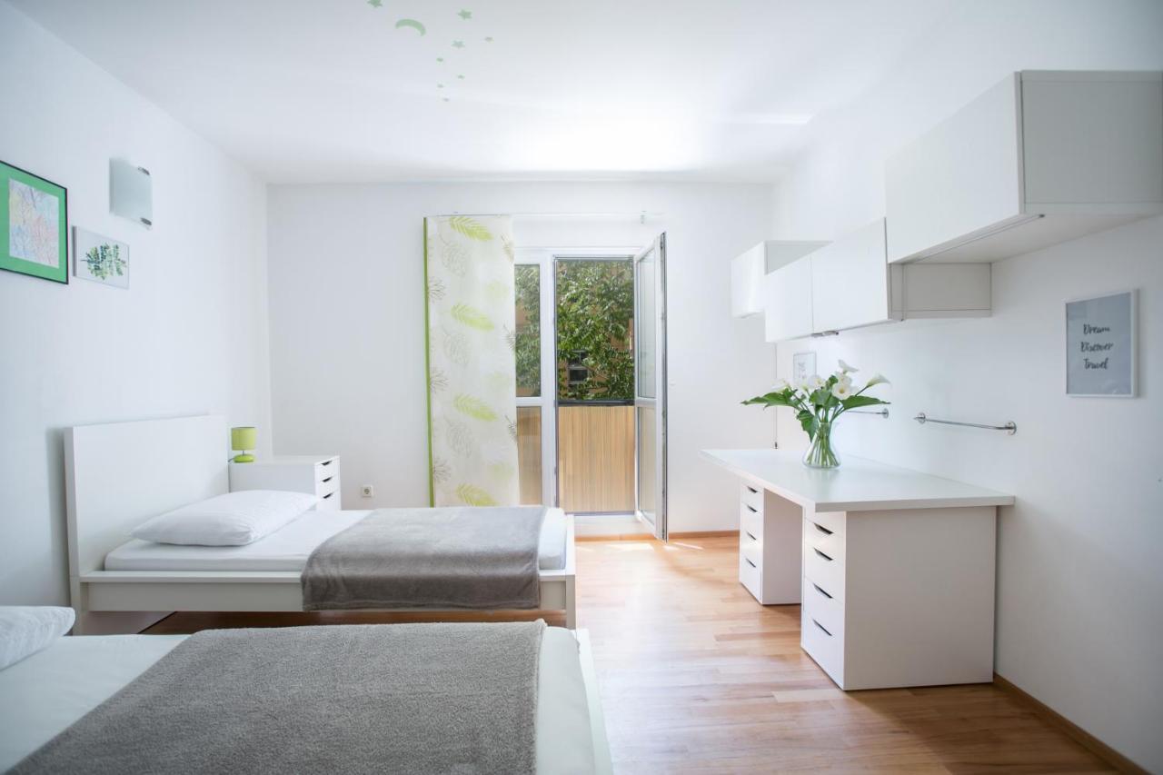 Apartment Nina , Bacvice Beach Split Exterior foto